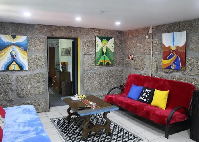 5ª D'Azenha - Refugio A Beira Do Rio Tamega 컨트리하우스